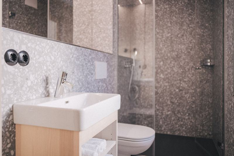 Bad mit Dusche