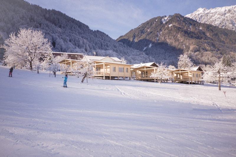 Skipiste direkt vor den Chalets